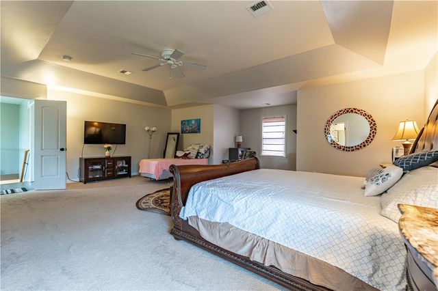2140 Eagles Landing Drive, Upper Nazareth Twp, PA 18064