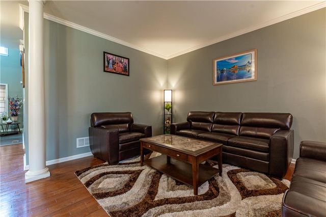 2140 Eagles Landing Drive, Upper Nazareth Twp, PA 18064