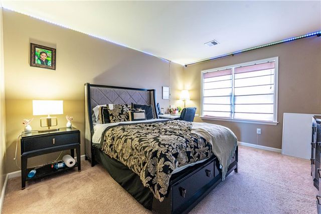 2140 Eagles Landing Drive, Upper Nazareth Twp, PA 18064