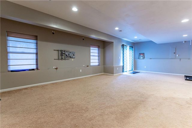 2140 Eagles Landing Drive, Upper Nazareth Twp, PA 18064