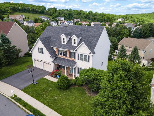 2140 Eagles Landing Drive, Upper Nazareth Twp, PA 18064