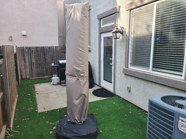 5012 Wuthering Ave, Sacramento, CA 95823