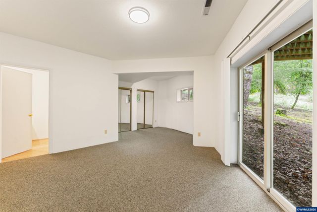 7210 NW Grandview Dr, Corvallis, OR 97330