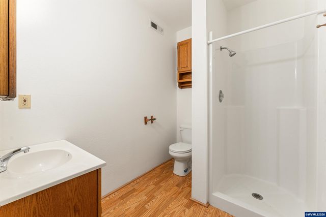 7210 NW Grandview Dr, Corvallis, OR 97330