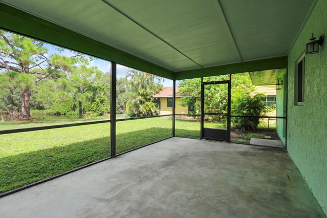 431 NE Julia Court, Jensen Beach, FL 34957