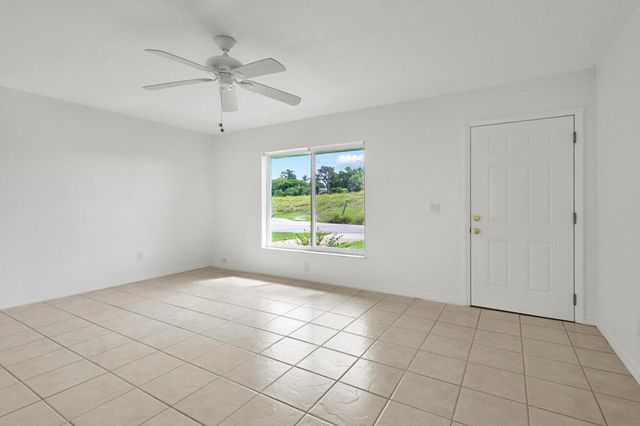 431 NE Julia Court, Jensen Beach, FL 34957