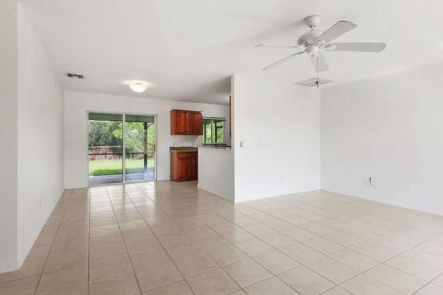 431 NE Julia Court, Jensen Beach, FL 34957