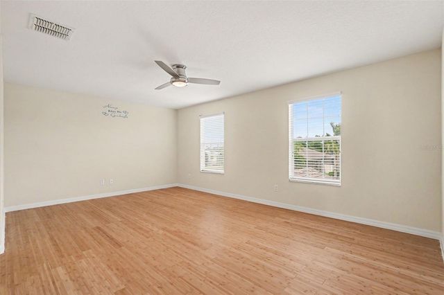 13740 NEWPORT SHORES DR, Hudson, FL 34669