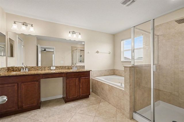 13740 NEWPORT SHORES DR, Hudson, FL 34669