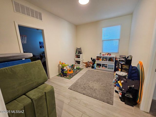 10800 W Embrey Drive, Marana, AZ 85653