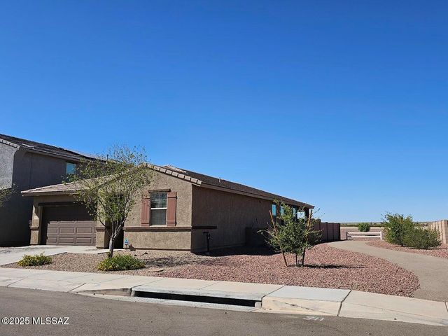 10800 W Embrey Drive, Marana, AZ 85653