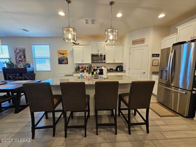10800 W Embrey Drive, Marana, AZ 85653
