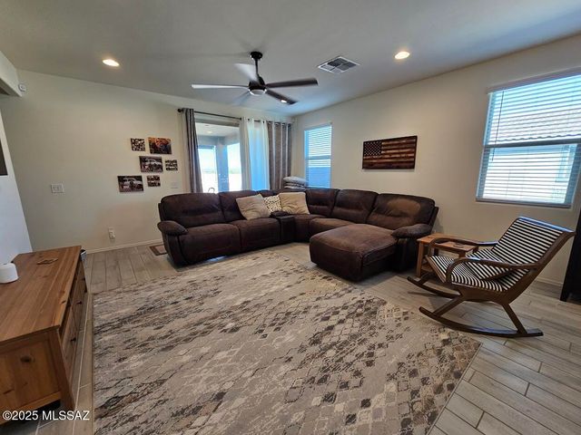 10800 W Embrey Drive, Marana, AZ 85653