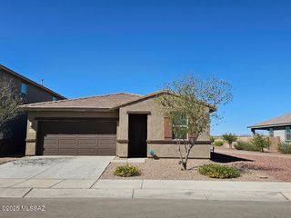 10800 W Embrey Drive, Marana, AZ 85653