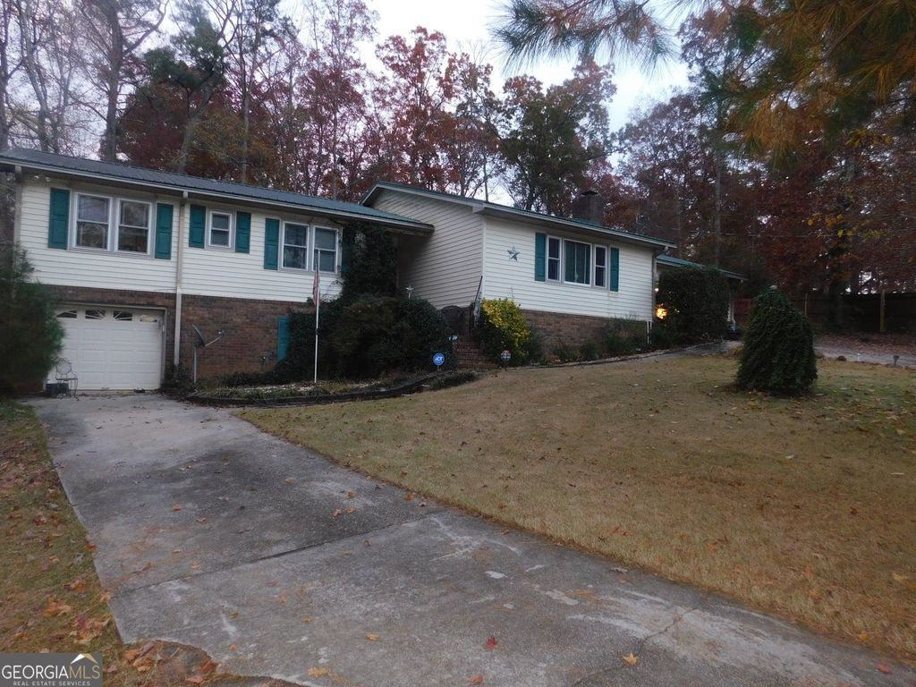 2273 Hampton Trail SE, Conyers, GA 30013