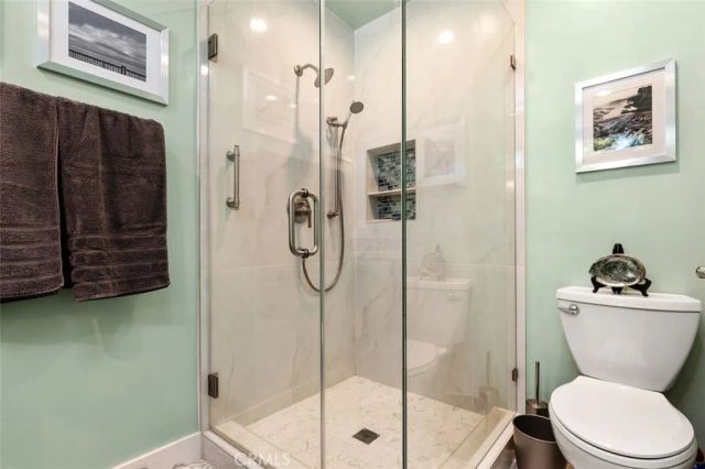 23349 Schoenborn Street, West Hills, CA 91304