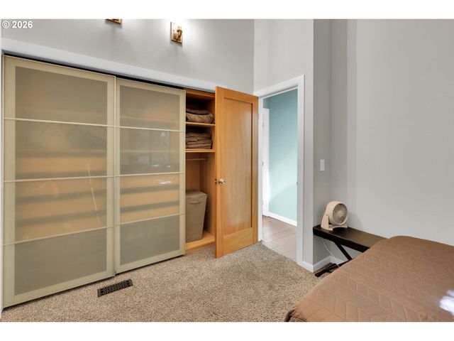 3212 Nw WILSON St, Portland, OR 97210