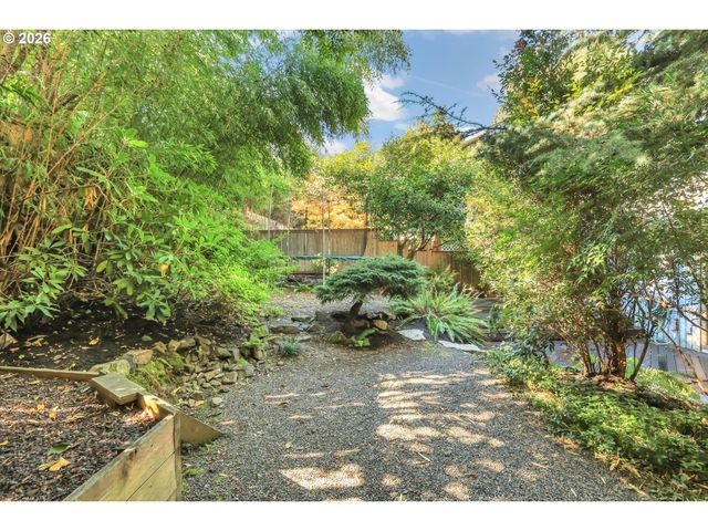 3212 Nw WILSON St, Portland, OR 97210