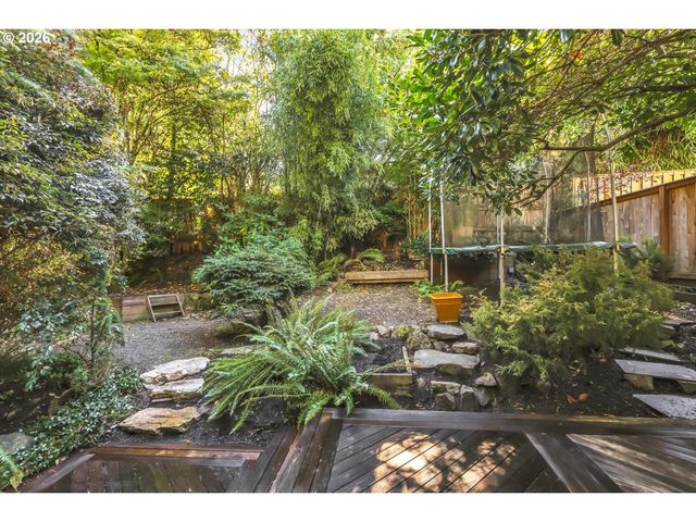 3212 Nw WILSON St, Portland, OR 97210