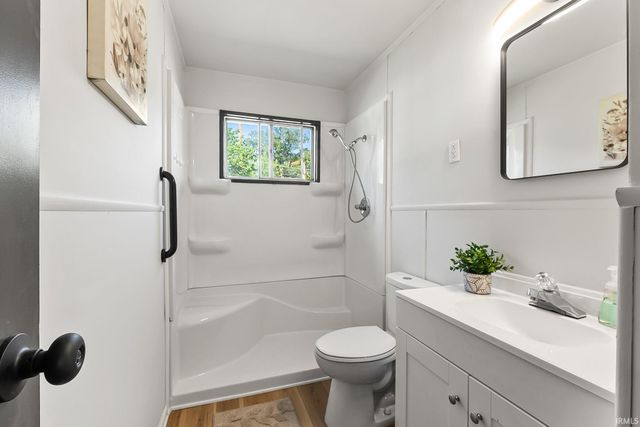 1194 Braeburn Drive, New Haven, IN 46774