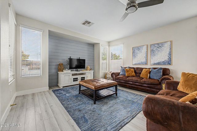 6745 S RACHAEL Way, Gilbert, AZ 85298