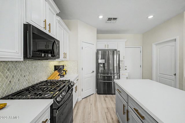 6745 S RACHAEL Way, Gilbert, AZ 85298