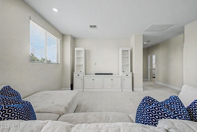 6745 S RACHAEL Way, Gilbert, AZ 85298
