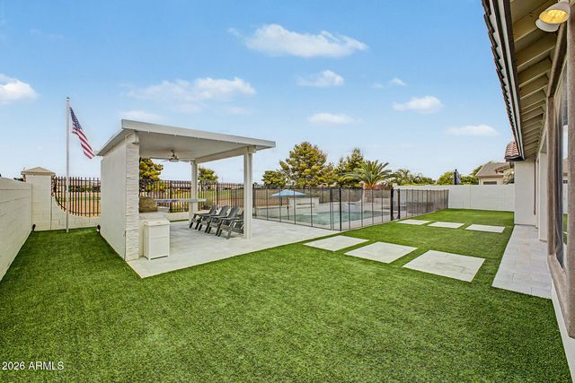 6745 S RACHAEL Way, Gilbert, AZ 85298