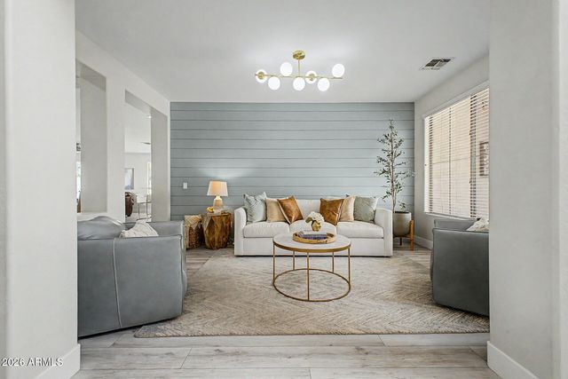 6745 S RACHAEL Way, Gilbert, AZ 85298