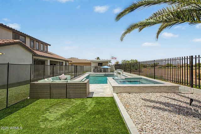 6745 S RACHAEL Way, Gilbert, AZ 85298
