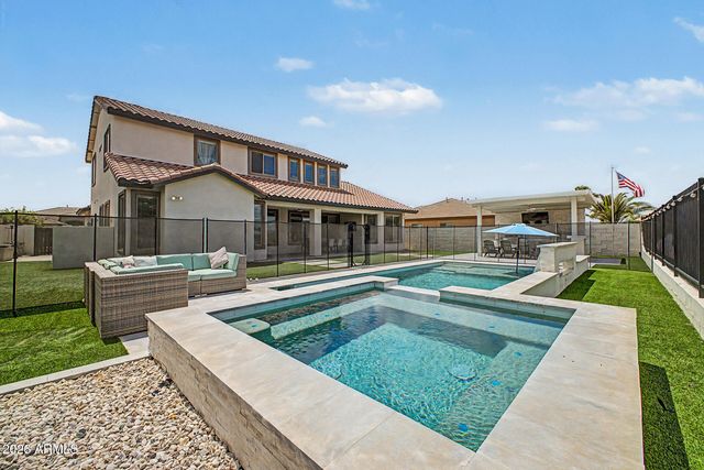 6745 S RACHAEL Way, Gilbert, AZ 85298