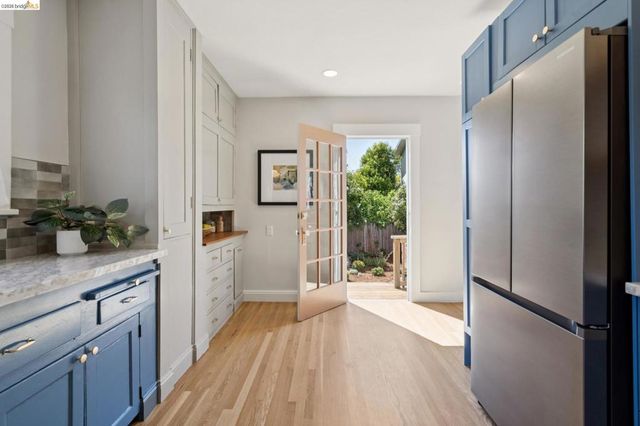 4187 Emerald Street, Oakland, CA 94609