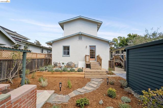 4187 Emerald Street, Oakland, CA 94609