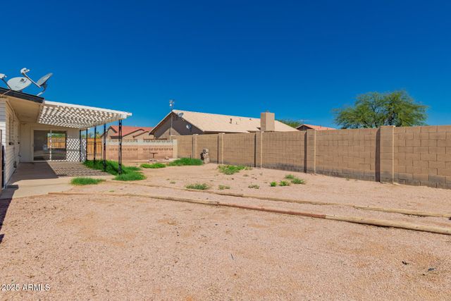 8270 W NEWPORT Circle, Arizona City, AZ 85123