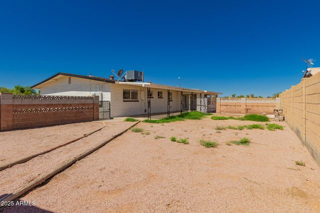 8270 W NEWPORT Circle, Arizona City, AZ 85123