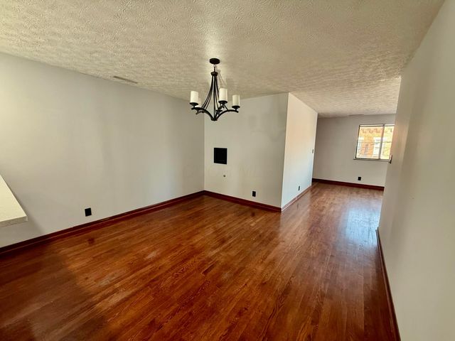 295 E Whittier Street, 293, Columbus, OH 43206