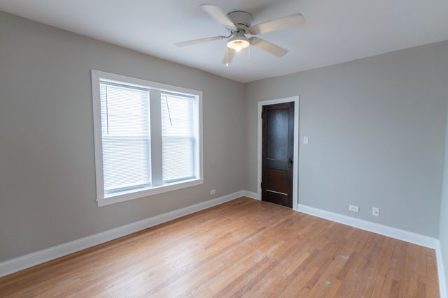 4342 N Mozart Street 2E, Chicago, IL 60618