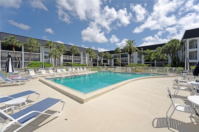 5600 BEACH WAY DR 213, Sarasota, FL 34242