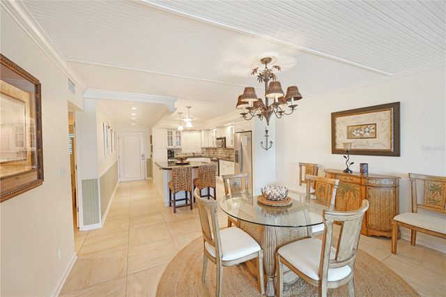 5600 BEACH WAY DR 213, Sarasota, FL 34242