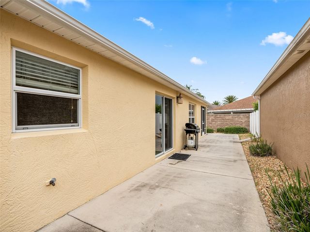 1109 TIPTON LANE, The Villages, FL 32163