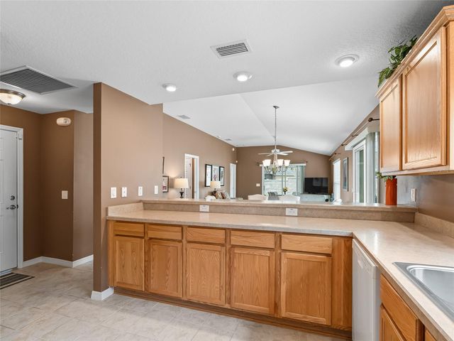 1109 TIPTON LANE, The Villages, FL 32163