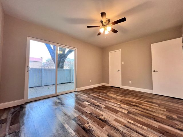 4020 Holland Avenue 106, Dallas, TX 75219