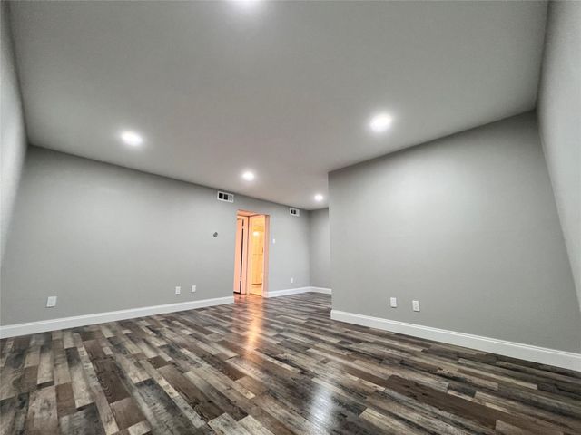 4020 Holland Avenue 106, Dallas, TX 75219