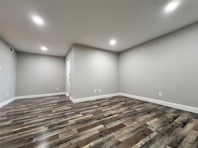4020 Holland Avenue 106, Dallas, TX 75219