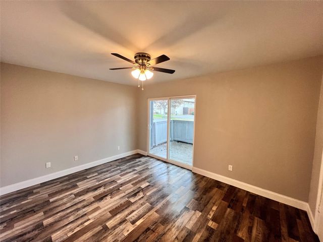 4020 Holland Avenue 106, Dallas, TX 75219