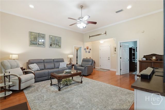 402 Houston Street, Darien, GA 31305