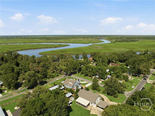 402 Houston Street, Darien, GA 31305