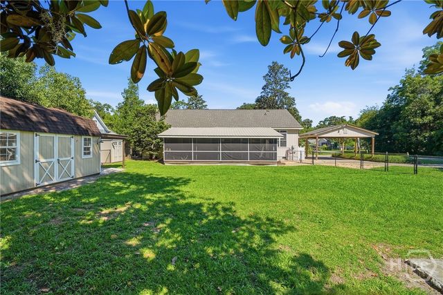 402 Houston Street, Darien, GA 31305