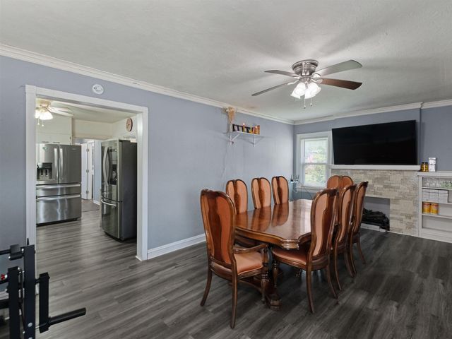 5134 MacCorkle Avenue, South Charleston, WV 25309