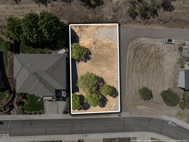 1330 Poppy Ridge Drive, Eagle Point, OR 97524